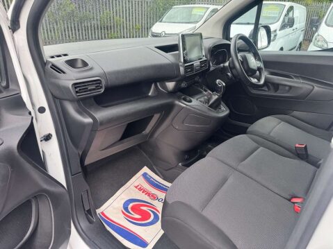Citroen Berlingo 1.5 BlueHDi 1000 Driver M Panel Van 5dr Diesel Manual SWB Euro 6 (s/s) (100 35