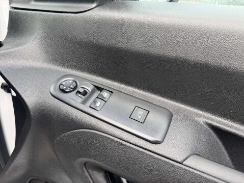 Peugeot Partner 1.5 Partner Professional L1 Blue HDi 12