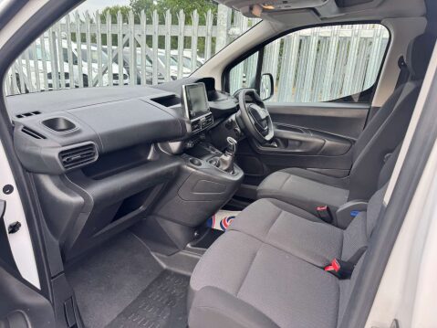 Peugeot Partner 1.5 Partner Professional L1 Blue HDi 30