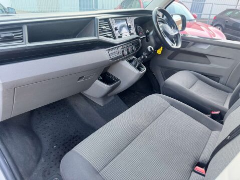 Volkswagen Transporter 2.0 Transporter T28 StartLine TDI 15