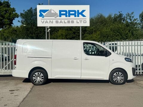 Vauxhall Vivaro 1.5 Vivaro F2900 Sportive S/S 21