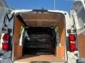 Vauxhall Vivaro 1.5 Vivaro F2900 Sportive S/S 32