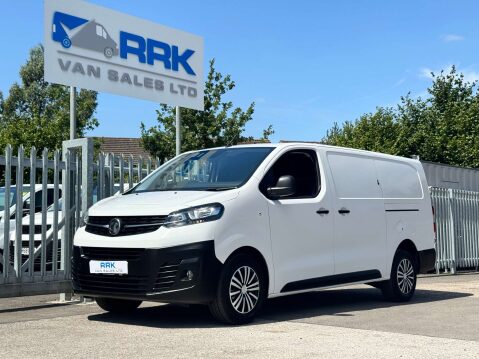 Vauxhall Vivaro 1.5 Vivaro F2900 Dynamic S/S 30
