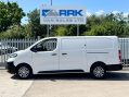 Vauxhall Vivaro 1.5 Vivaro F2900 Dynamic S/S 34