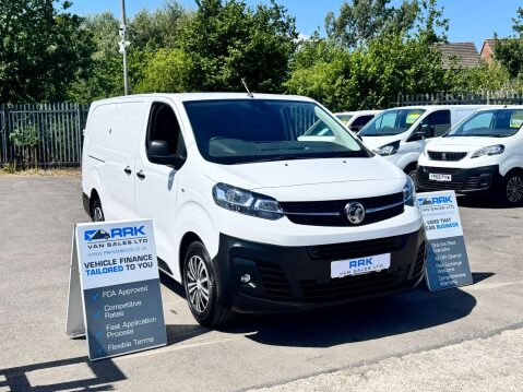 Vauxhall Vivaro 1.5 Vivaro F2900 Dynamic S/S 7