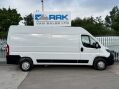 Peugeot Boxer 2.2 Boxer 335 Professional L3H2 Blue HDi 32