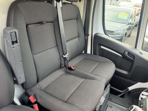 Peugeot Boxer 2.2 Boxer 335 Professional L3H2 Blue HDi 21