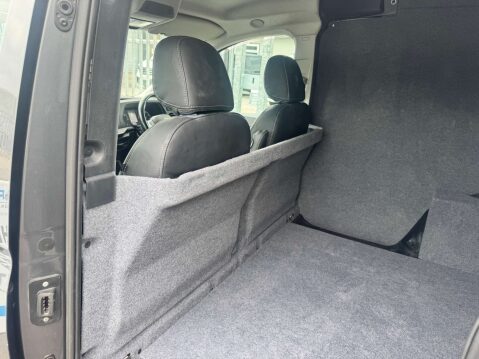 Volkswagen Caddy 2.0 Caddy C20 Commerce+ TDI 27