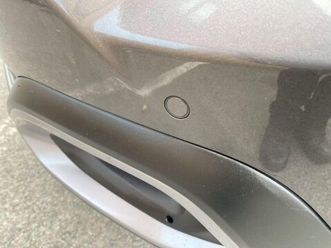 Citroen C4 1.5 BlueHDi Shine Plus Hatchback 5dr Diesel EAT8 Euro 6 (s/s) (130 ps) Air 2