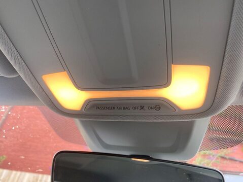 Audi A1 1.0 TFSI 30 Sport Sportback 5dr Petrol Manual Euro 6 (s/s) (110 ps) Air Con 15