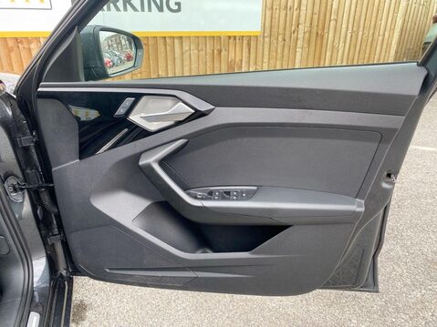 Audi A1 1.0 TFSI 30 Sport Sportback 5dr Petrol Manual Euro 6 (s/s) (110 ps) Air Con 18