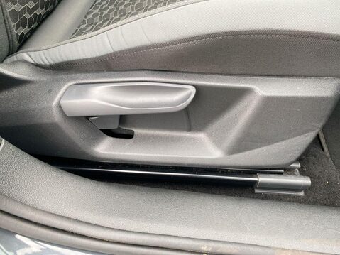 Audi A1 1.0 TFSI 30 Sport Sportback 5dr Petrol Manual Euro 6 (s/s) (110 ps) Air Con 17