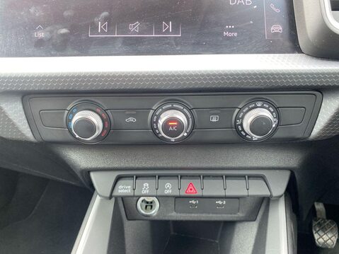 Audi A1 1.0 TFSI 30 Sport Sportback 5dr Petrol Manual Euro 6 (s/s) (110 ps) Air Con 22