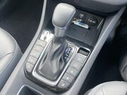 Hyundai IONIQ 1.6 h-GDi 8.9kWh Premium SE Hatchback 5dr Petrol Plug-in Hybrid DCT Euro 6 11