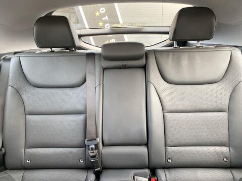 Hyundai IONIQ 1.6 h-GDi 8.9kWh Premium SE Hatchback 5dr Petrol Plug-in Hybrid DCT Euro 6 9