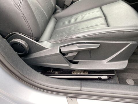 Audi A3 1.0 TFSI 30 Sport Sportback 5dr Petrol Manual Euro 6 (s/s) (110 ps) Cruise 19