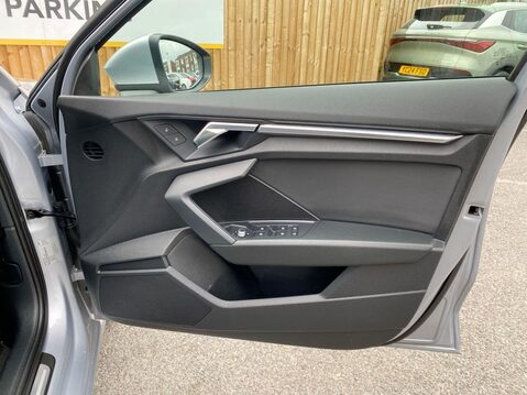 Audi A3 1.0 TFSI 30 Sport Sportback 5dr Petrol Manual Euro 6 (s/s) (110 ps) Cruise 21