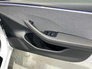 Tesla Model 3 Saloon 4dr Electric Auto RWD (208 ps) Professional NAV - Service History 7