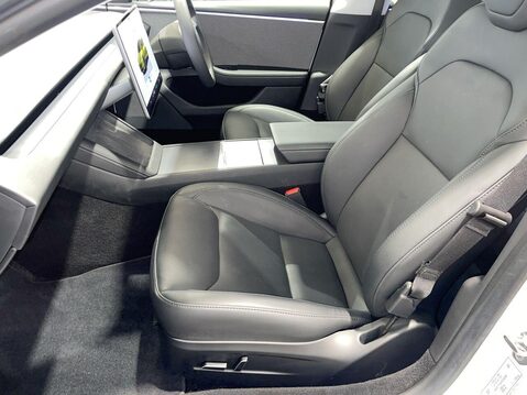 Tesla Model 3 Saloon 4dr Electric Auto RWD (208 ps) Professional NAV - Service History 17