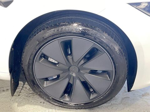 Tesla Model 3 Saloon 4dr Electric Auto RWD (208 ps) Professional NAV - Service History 10