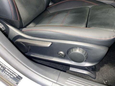 Mercedes-Benz CLA Class 1.3 CLA200h MHEV AMG Line (Executive) Coupe 4dr Petrol Hybrid 7G-DCT Euro 6 6