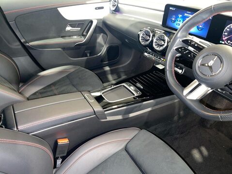 Mercedes-Benz CLA Class 1.3 CLA180h MHEV AMG Line (Premium) Coupe 4dr Petrol Hybrid 7G-DCT Euro 6 ( 13