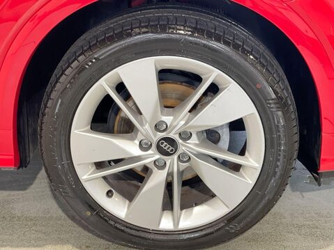 Audi Q2 1.5 TFSI CoD 35 S line SUV 5dr Petrol S Tronic Euro 6 (s/s) (150 ps) Start 9