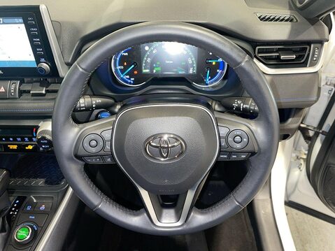 Toyota Rav4 2.5 VVT-h Dynamic SUV 5dr Petrol Hybrid CVT 4WD Euro 6 (s/s) (222 ps) Profe 3