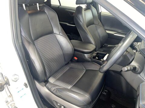 Toyota Rav4 2.5 VVT-h Dynamic SUV 5dr Petrol Hybrid CVT 4WD Euro 6 (s/s) (222 ps) Profe 5