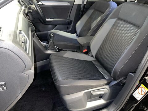 Volkswagen T-Roc 1.5 TSI EVO Active SUV 5dr Petrol Manual Euro 6 (s/s) (150 ps) Service Hist 16