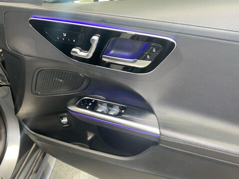 Mercedes-Benz C Class 1.5 C200h MHEV AMG Line (Premium) Estate 5dr Petrol Hybrid G-Tronic+ Euro 6 7