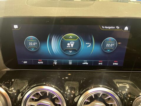 Mercedes-Benz GLA 1.3 GLA200 AMG Line (Premium) SUV 5dr Petrol 7G-DCT Euro 6 (s/s) (163 ps) P 8