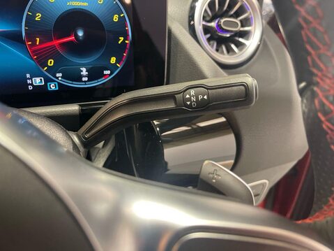 Mercedes-Benz GLA 1.3 GLA200 AMG Line (Premium) SUV 5dr Petrol 7G-DCT Euro 6 (s/s) (163 ps) P 12