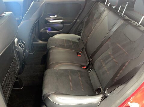 Mercedes-Benz GLA 1.3 GLA200 AMG Line (Premium) SUV 5dr Petrol 7G-DCT Euro 6 (s/s) (163 ps) P 15