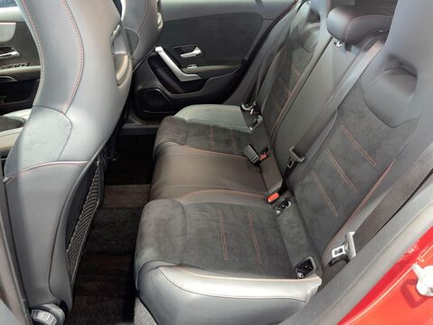 Mercedes-Benz A Class 1.3 A180 AMG Line (Executive) Hatchback 5dr Petrol 7G-DCT Euro 6 (s/s) (136 15