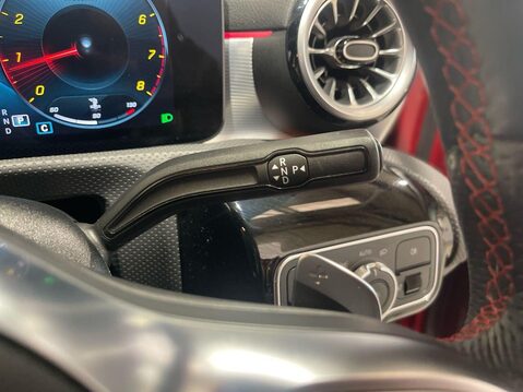 Mercedes-Benz A Class 1.3 A180 AMG Line (Executive) Hatchback 5dr Petrol 7G-DCT Euro 6 (s/s) (136 12