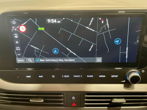 Hyundai BAYON 1.0 T-GDi Ultimate SUV 5dr Petrol DCT Euro 6 (s/s) (100 ps) Parking Sensors 11