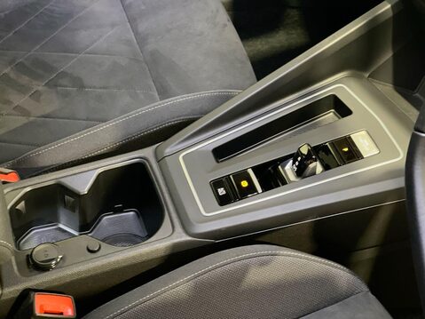 Volkswagen Golf 2.0 TDI Style Hatchback 5dr Diesel DSG Euro 6 (s/s) (150 ps) Parking Sensor 13