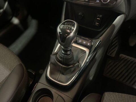 Vauxhall Crossland 1.2 Turbo Elite Edition SUV 5dr Petrol Manual Euro 6 (s/s) (130 ps) Parking 12