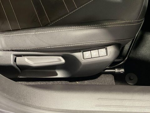 Vauxhall Corsa 1.2 Turbo Ultimate Hatchback 5dr Petrol Manual Euro 6 (s/s) (100 ps) Cruis 6