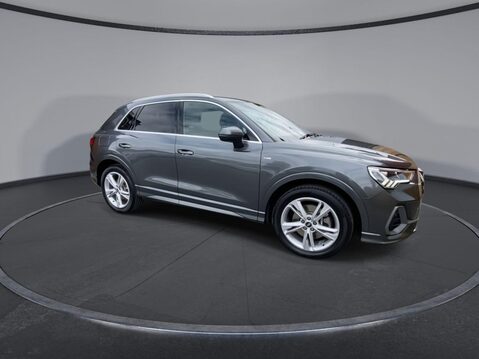 Audi Q3 1.4 TFSIe 45 S line SUV 5dr Petrol Plug-in Hybrid S Tronic Euro 6 (s/s) 13k 27