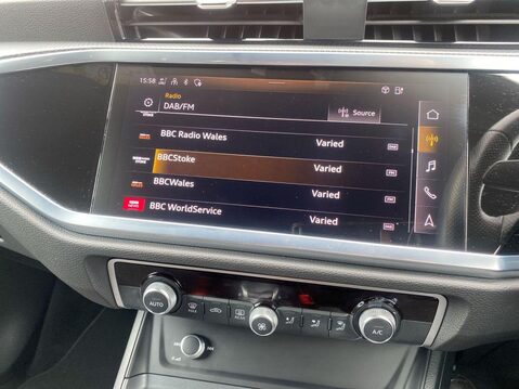 Audi Q3 1.4 TFSIe 45 S line SUV 5dr Petrol Plug-in Hybrid S Tronic Euro 6 (s/s) 13k 24