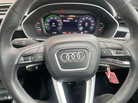 Audi Q3 1.4 TFSIe 45 S line SUV 5dr Petrol Plug-in Hybrid S Tronic Euro 6 (s/s) 13k 16