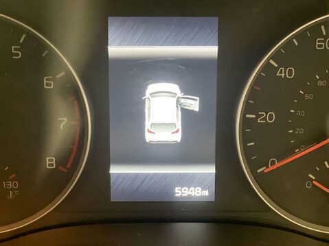 Kia Rio 1.0 T-GDi 2 Hatchback 5dr Petrol Manual Euro 6 (s/s) (99 bhp) Reverse Camer 2