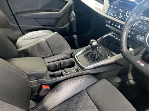 Audi A3 1.5 TFSI 35 Edition 1 Sportback 5dr Petrol Manual Euro 6 (s/s) (150 ps) Par 13