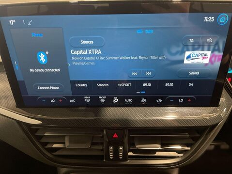 Ford Focus 1.0T EcoBoost ST-Line Hatchback 5dr Petrol Manual Euro 6 (s/s) (125 ps) Par 4