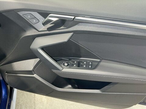 Audi A3 1.5 TFSI 35 S line Sportback 5dr Petrol S Tronic Euro 6 (s/s) (150 ps) One 7