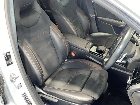 Mercedes-Benz A Class 1.5 A180d AMG Line (Executive) Hatchback 5dr Diesel 7G-DCT Euro 6 (s/s) (11 5