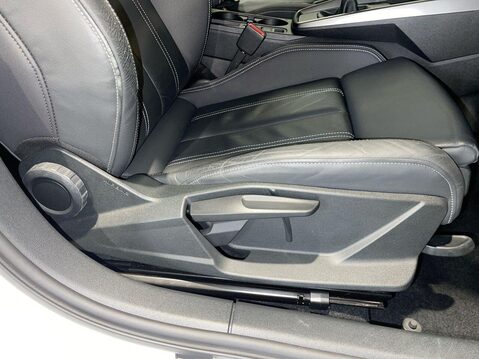 Audi A3 1.5 TFSI 35 S line Sportback 5dr Petrol Manual Euro 6 (s/s) (150 ps) Cruis 22