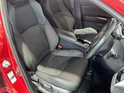 Toyota C-HR 1.8 VVT-h GPF Design SUV 5dr Petrol Hybrid CVT Euro 6 (s/s) (122 ps) Blueto 5